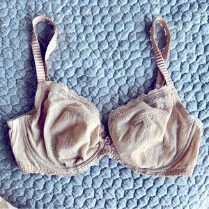 Chantelle underwire nude bra